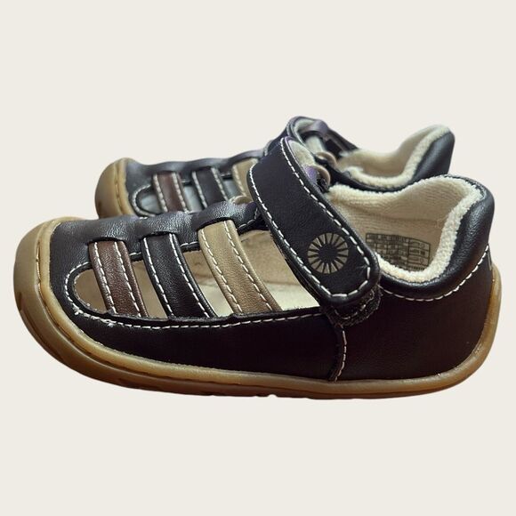 UGG Baby Stout Santore Close Bump Toe Sandals Size US 5 Brown 101991GT - Picture 4 of 8